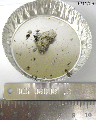 Lab Photograph of Splits View of Sample DOM 08008