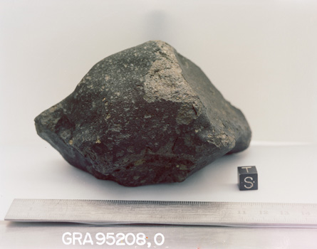 Lab Photograph of Sample GRA 95208 (Photo Number: S96-13082)