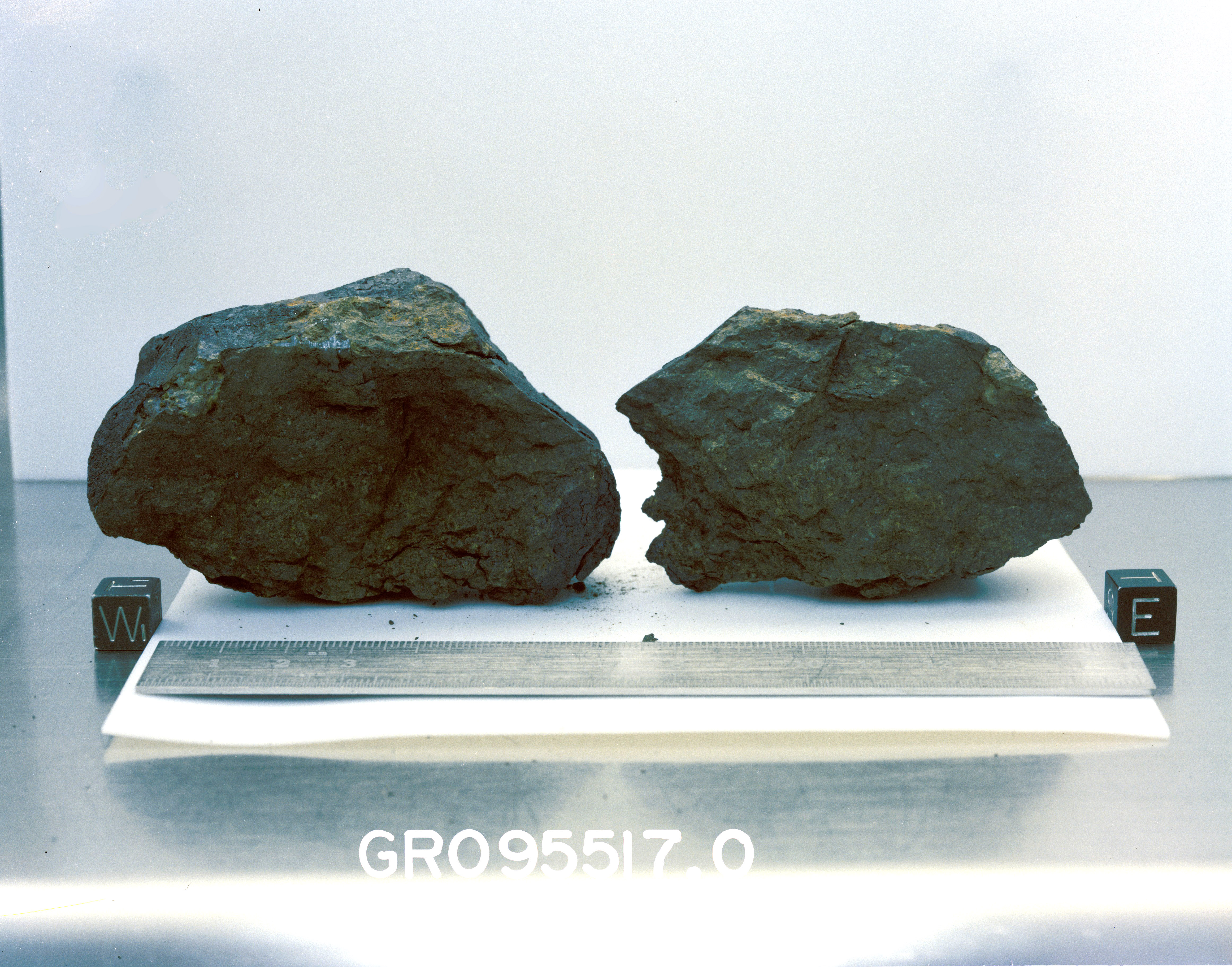 East View of Sample GRO 95517 (Photo Number: S97-00309)