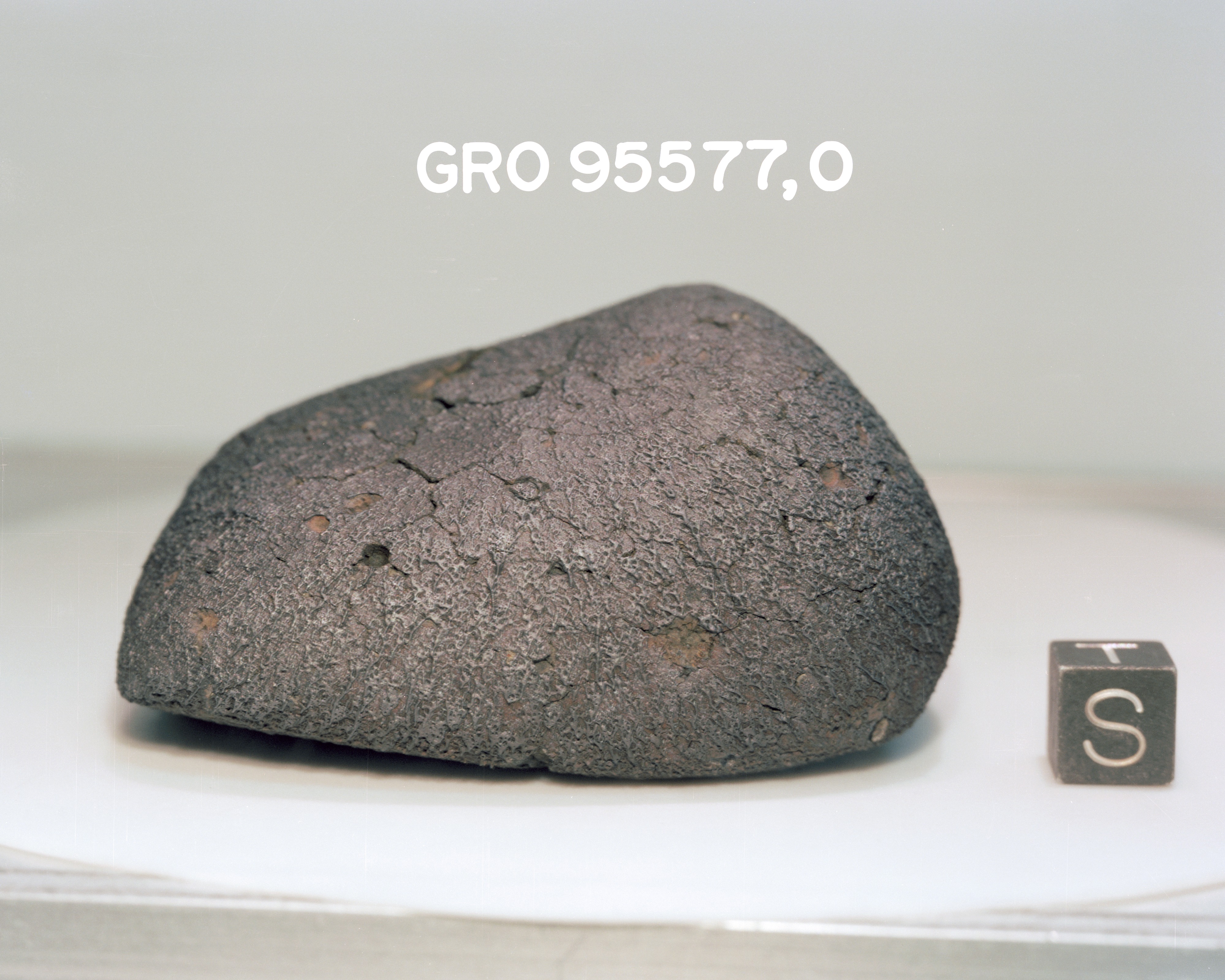 Lab Photo of Sample GRO 95577 (Photo Number S96-11506)