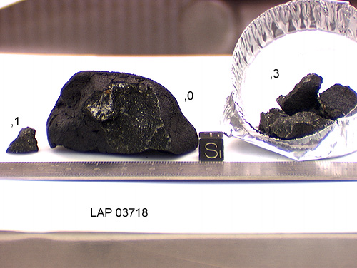Lab Photo of Sample LAP 03718 Showing Splits