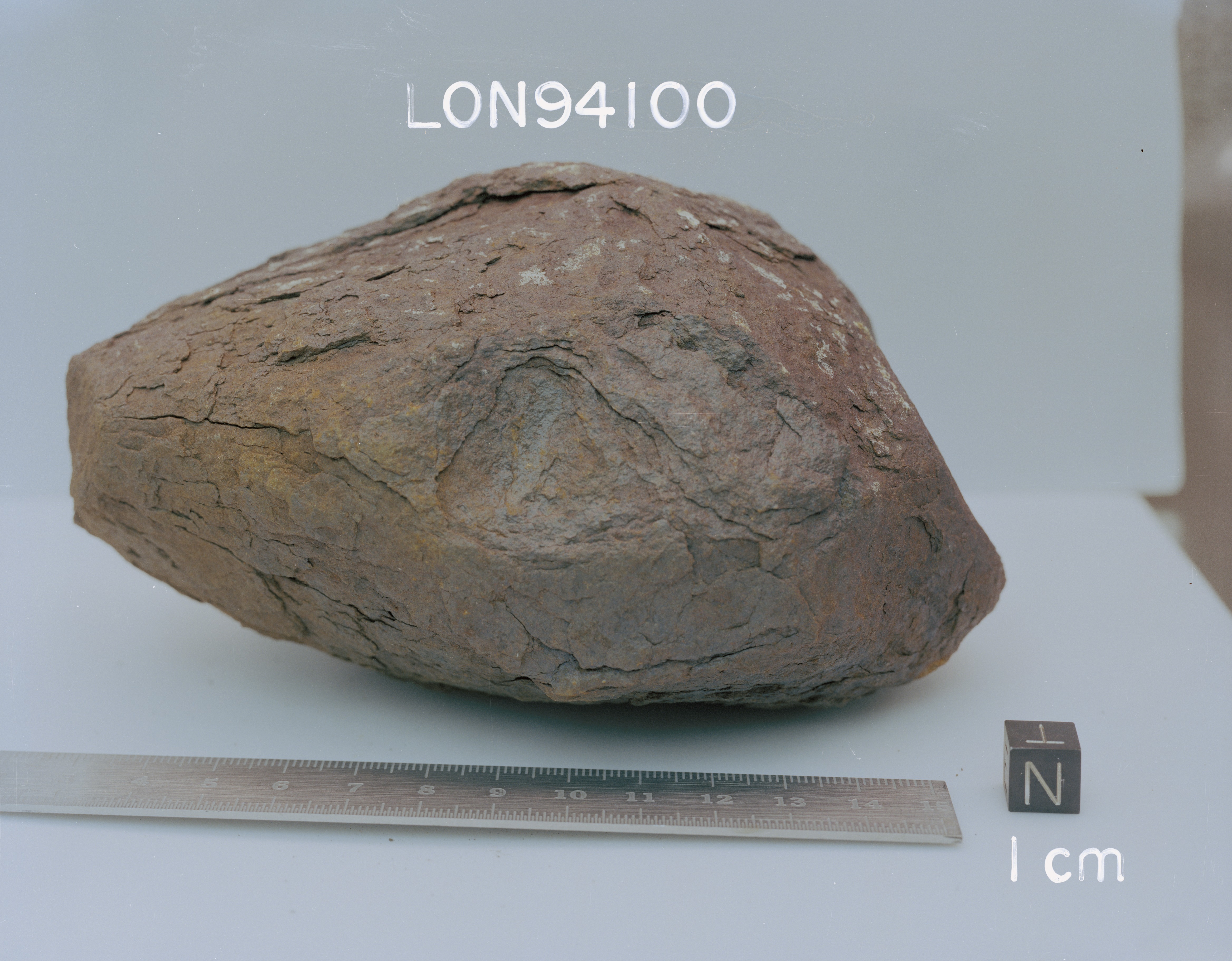 North View of Sample LON 94100 (Photo Number: S96-00429)