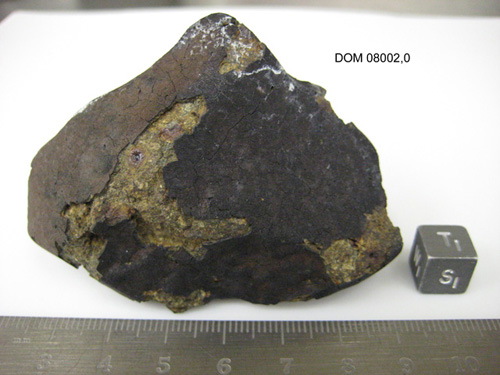 Lab Photograph of South View of Sample DOM 08002