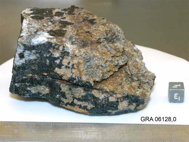 Lab Photo of Sample GRA 06128  showing East View