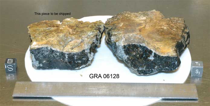 Lab Photo of Sample GRA 06128  showing Splits
