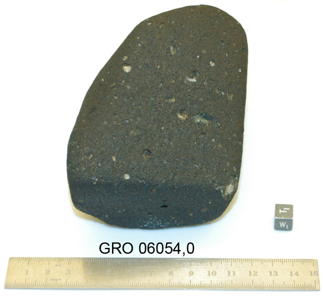 Lab Photo of Sample GRO 06054 Showing West View