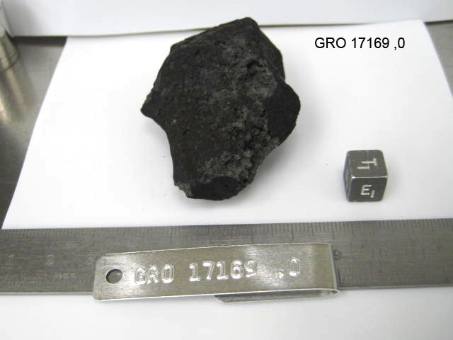 Lab Photo of Sample GRO 17169 Displaying East Orientation