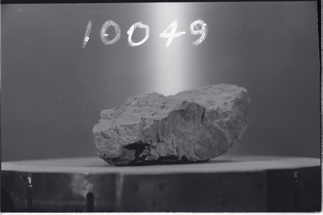 Black and white Processing photograph of Apollo 11 Sample(s) 10049.
