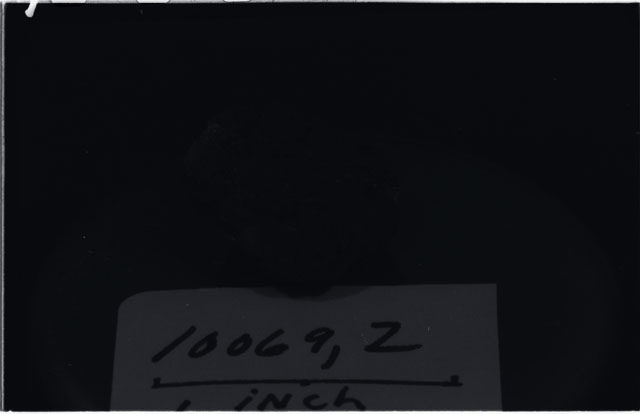 Black and white Processing photograph of Apollo 11 Sample(s) 10069,2.
