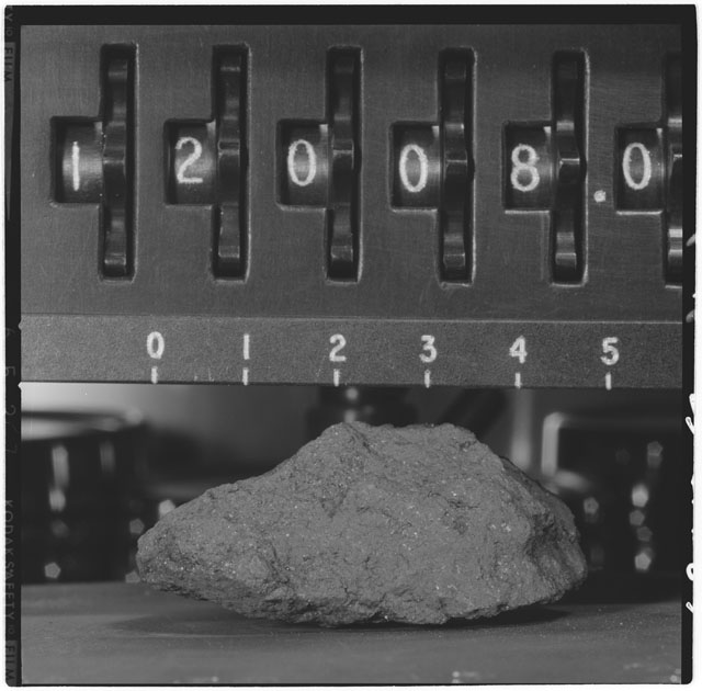 Black and white stereo photograph of Apollo 12 Sample 12008.