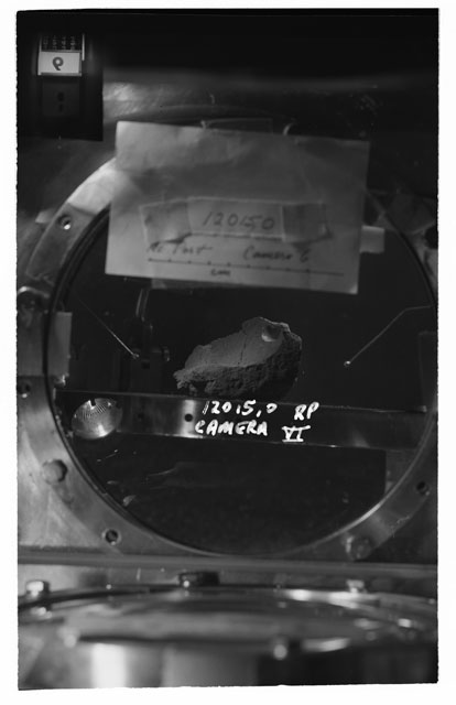 Black and white stereo photograph of Apollo 12 Sample 12015 using Camera VI angle R.