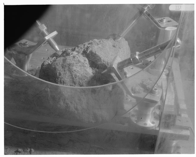 Black and White Processing Photo of Apollo 14 Sample 14321,0