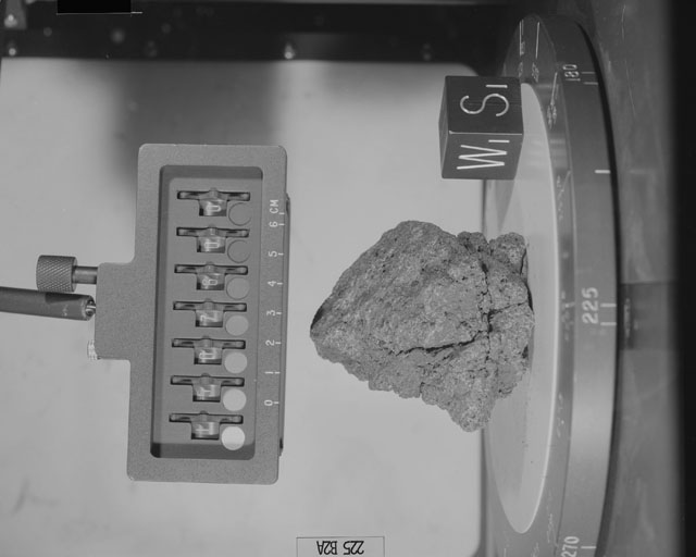 Black and White Photograph of Apollo 15 Sample(s) 15076, 0; Stereo photo with orientation 255 degrees, A.