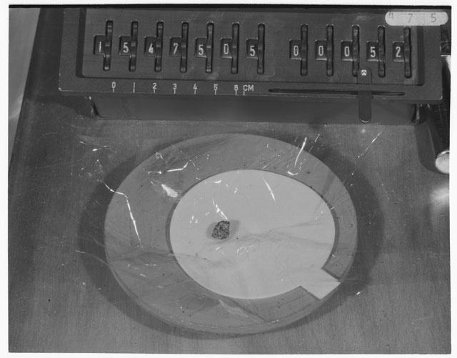 Inventory Photograph of Apollo 15 Sample(s) 15475,05