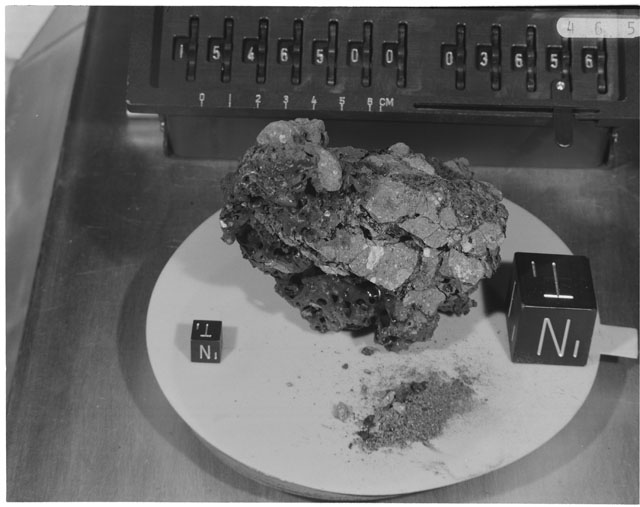 Inventory Photograph of Apollo 15 Sample(s) 15465