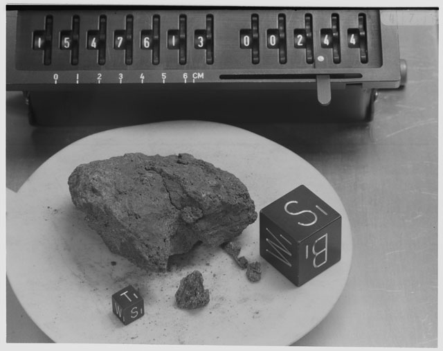 Inventory Photograph of Apollo 15 Sample(s) 15476,13