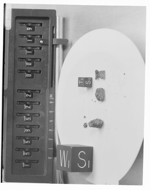 Inventory Photograph of Apollo 15 Sample(s) 15595,22