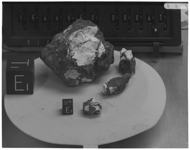 Inventory Photograph of Apollo 15 Sample(s) 15445,40