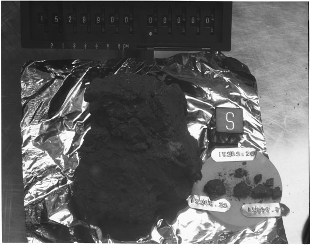 Inventory Photograph of Apollo 15 Sample(s) 15299,0