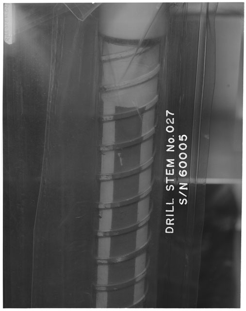 Black and white Processing photograph of Apollo 16 Core Sample 60003 drillstem N0027.