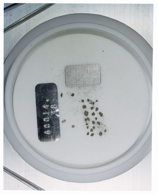 Color photograph of Apollo 16 Core Sample 60014,38; Processing photograph displaying >1 MM Core Fines .