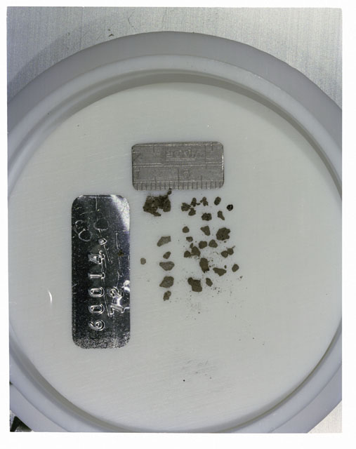 Color photograph of Apollo 16 Core Sample 60014,72; Processing photograph displaying >1 MM Core Fines .